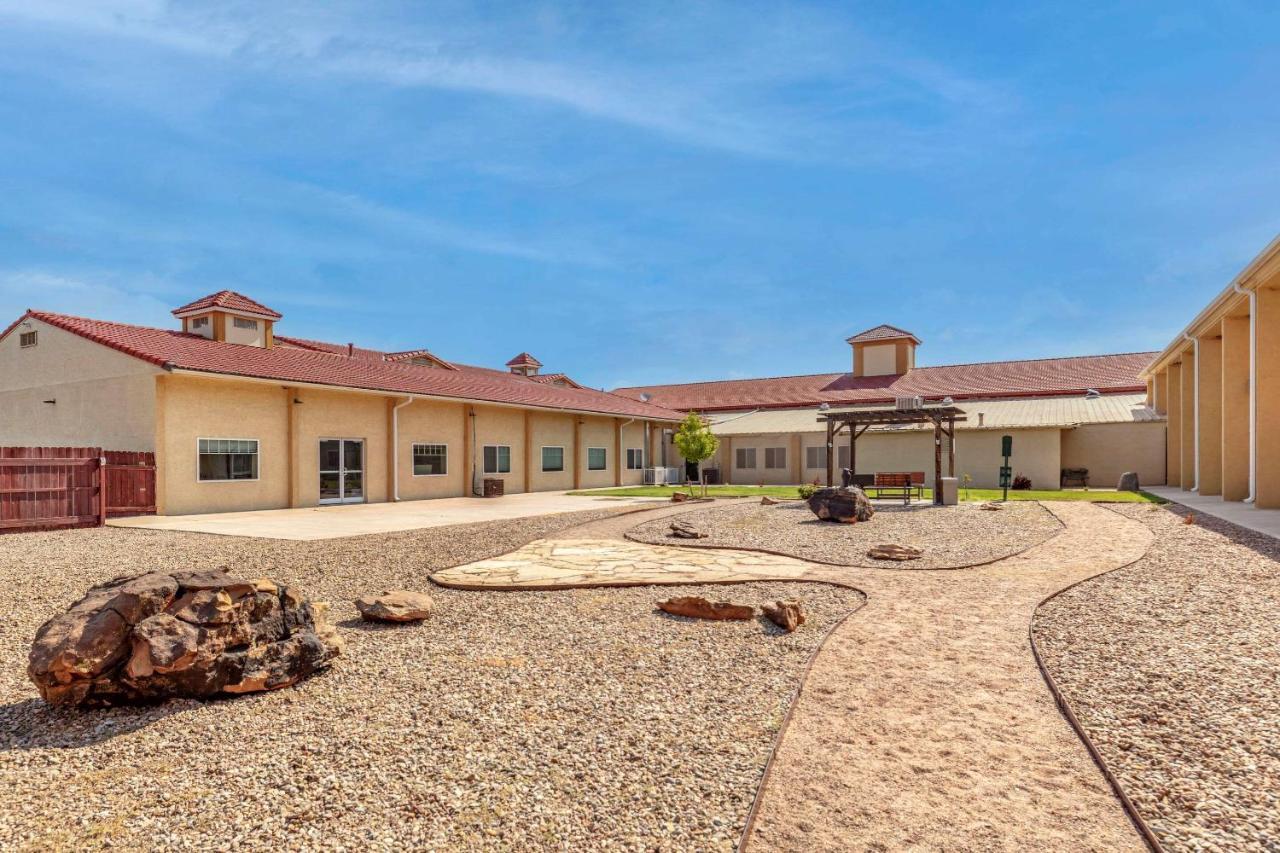 Comfort Inn Santa Rosa On Route 66 Екстер'єр фото