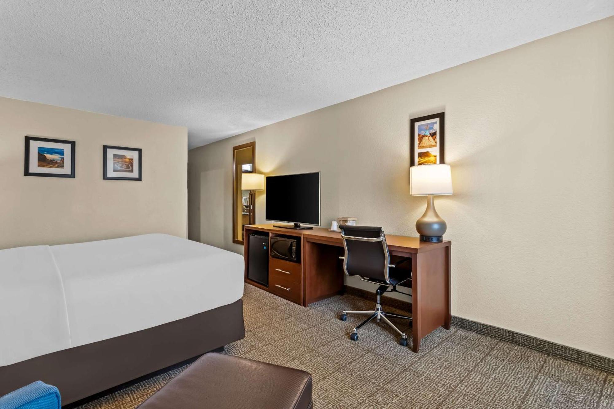 Comfort Inn Santa Rosa On Route 66 Екстер'єр фото